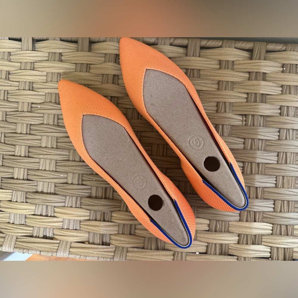 Rothy’s - tangerine - Size 7.5